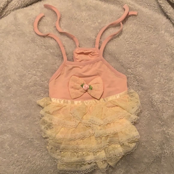 NWT, NWOT & Preowned Adorable Doggie 🐶 Dresses and Tops - Picture 4 of 14